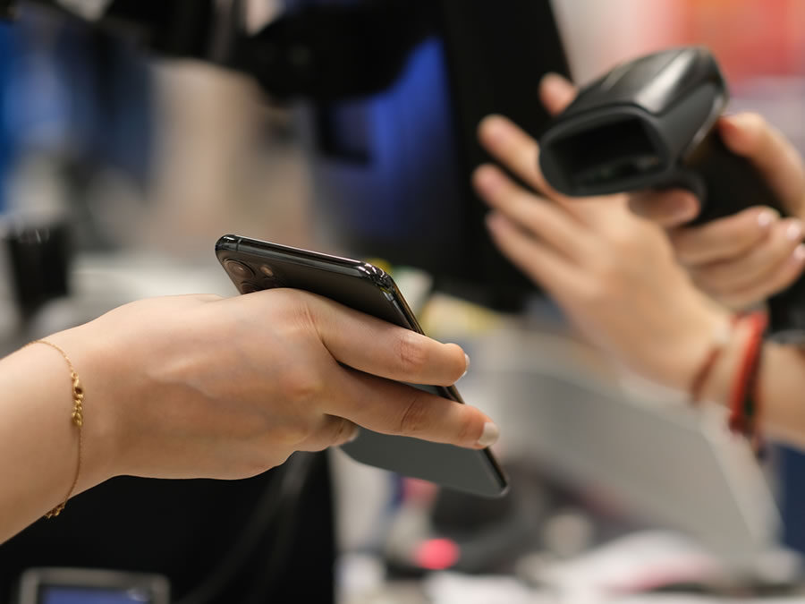 From Membership Cards to Mobile Apps: Why Loyalty Has Gone Digital
